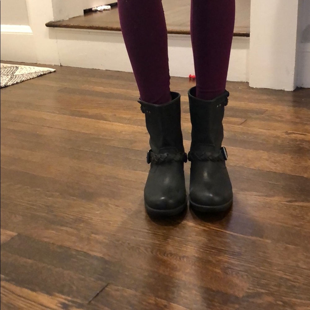 Women’s boots